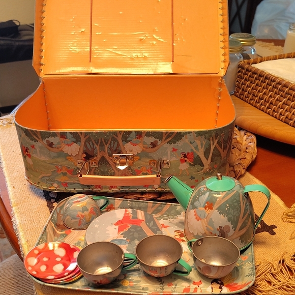 Hearthsong Fairy Themed-Children's Tea Set with Forest Design - Picture 1 of 4